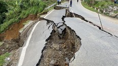 Các địa phương khẩn trương khắc phục, giảm thiểu thiệt hại do mưa lớn, sạt lở đất