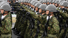 Nhật Bản chật vật tuyển dụng tân binh