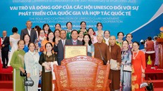 Lương y Trần Quang Tuyến vinh dự được Liên hiệp các Hội UNESCO Việt Nam chứng nhận Gia tộc Lương y