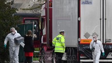 Tòa án Pháp xét xử 19 bị cáo liên quan thảm kịch 39 người Việt tử vong trong xe tải đông lạnh