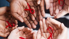 UNAIDS kêu gọi hỗ trợ cho cuộc chiến chống "căn bệnh thế kỷ"