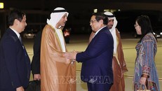 Thủ tướng Phạm Minh Chính tới Dubai, bắt đầu tham dự COP28 và hoạt động song phương tại UAE