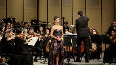 Nghệ sỹ quốc tế trình diễn tại Nhà hát Hồ Gươm