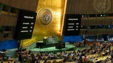 Đại hội đồng LHQ thông qua nghị quyết kêu gọi ngừng bắn nhân đạo ngay lập tức ở Gaza