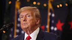 Tòa án Mỹ tuyên phạt cựu Tổng thống Trump 83 triệu USD trong vụ kiện tội phỉ báng