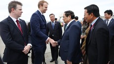 Thủ tướng Chính phủ Phạm Minh Chính tới Auckland, thăm chính thức New Zealand