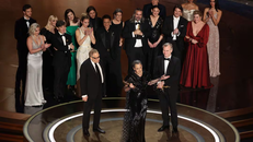 "Oppenheimer" thống trị Oscar 2024