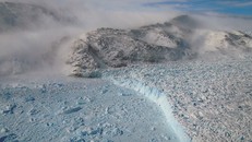 Vệ tinh của NASA nghiên cứu ảnh hưởng của mây và hơi nước tại các vùng cực đối với khí hậu Trái Đất