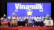 Vinamilk trao giải thưởng đặc biệt cho các tài năng robot hướng đến phát triển bền vững tại Robotacon WRO 2024
