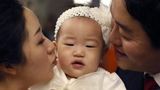 Tỷ lệ sinh ở Hàn Quốc tăng mạnh nhất trong 12 năm