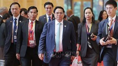 Thủ tướng Chính phủ Phạm Minh Chính gặp Thủ tướng Ấn Độ Narendra Modi