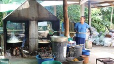 Lưu giữ nghề truyền thống ở Thái Lan