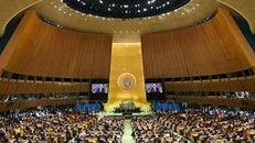 Việt Nam cùng cộng đồng quốc tế kêu gọi Mỹ chấm dứt cấm vận Cuba