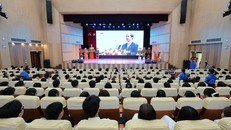 Bộ Giáo dục và Đào tạo đề nghị tạm dừng công tác quy hoạch đối với Chủ tịch hội đồng trường, Phó Chủ tịch hội đồng trường. Ảnh minh họa: Lê Đông/TTXVN.