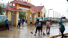 Xử lý nhanh điểm ô nhiễm để ngăn chặn dịch bệnh sau thiên tai