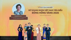 Madame Nguyễn Thị Nga - Chủ tịch Tập đoàn BRG lần thứ 6 vinh dự nhận danh hiệu TOP 10 “Nữ doanh nhân Việt Nam tiêu biểu – Bông hồng Vàng”