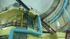 Chính sách phát triển, ứng dụng năng lượng nguyên tử