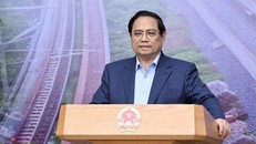 Thủ tướng Phạm Minh Chính: Xem xét cả 3 phương thức công tư với Dự án đường sắt tốc độ cao trên trục Bắc – Nam