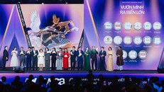 Masterise Homes cùng các doanh nghiệp được vinh danh ở hạng mục “Vươn mình ra biển lớn” tại lễ trao giải WeChoice Awards 2025