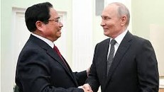 Thủ tướng Chính phủ Phạm Minh Chính hội kiến Tổng thống Liên bang Nga Vladimir Putin