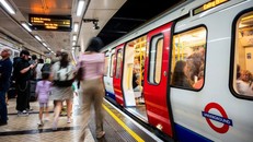 Đình công gây gián đoạn dịch vụ tàu điện ngầm London