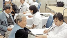 Từ năm 2026, người cao tuổi được khám sức khỏe định kỳ miễn phí ít nhất mỗi năm 1 lần