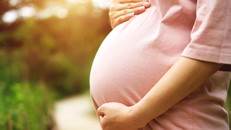 Nắng nóng cực đoan đe dọa sức khỏe thai phụ và trẻ sơ sinh