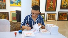 Trò chuyện với bác sĩ Ngô Đức Hùng, 'kiêm' KOL và viết sách