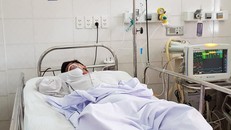 Thua cá độ bóng đá, người uống thuốc chuột, kẻ uống thuốc rầy để xù nợ