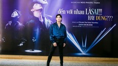 Noo Phước Thịnh trong buổi showcase "Đến với nhau là sai hay đúng" tại Nhà hát Tuổi trẻ - Hà Nội.