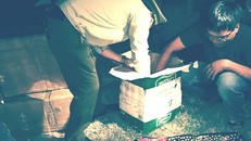 CSGT huyện Diễn Châu đang tiến hành kiểm tra tang vật.