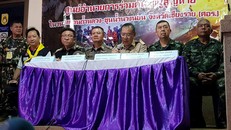 Cuộc họp báo đêm 9/7 của lực lượng giải cứu đội bóng mắc kẹt. (Ảnh: Vũ Mạnh)