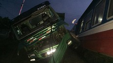 Hình ảnh tại hiện trường vụ tai nạn. (Ảnh: Thành Nghệ)