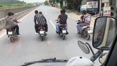 Xử phạt hành chính nhóm thanh niên dàn hàng ngang chặn đầu ô tô