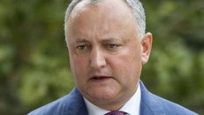 Khoảnh khắc kinh hoàng trong vụ tai nạn xe hơi của tổng thống Moldova