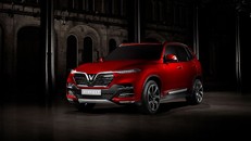 Tận thấy xe VinFast lăn bánh tại triển lãm ôtô ở Pháp