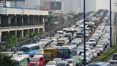 Toàn cảnh vụ sập giàn giáo trước hầm Thủ Thiêm khiến giao thông tê liệt nhiều giờ