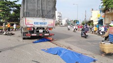 Hiện trường vụ tai nạn khiến 2 phụ nữ chết thương tâm.