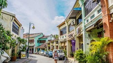 Đến Malaysia cổ vũ tuyển Việt Nam, tranh thủ khám phá 5 điểm này