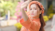 Cười muốn xỉu với loạt biểu cảm của Bích Phương khi đón Tết ‘lầy lội’