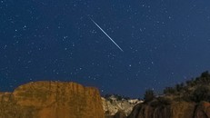 Một trận mưa sao băng. (Ảnh: southwestgreetingcards)