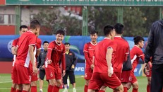 Những hình ảnh tập luyện đầu tiên của của ĐT Việt Nam tại Abu Dhabi