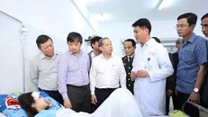 Tìm kiếm cánh tay bị đứt dưới vực đèo Hải Vân để ghép nối cho nữ sinh 20 tuổi