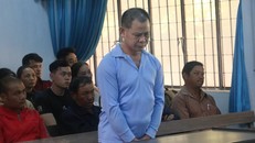 Bị cáo Nguyễn Văn Phúc tại tòa.