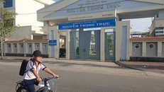 Nguyên hiệu trưởng nói về vụ tiếp nhận 11 học sinh trước ngày nghỉ hưu