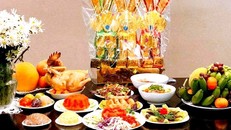 Mâm cỗ cúng ông Công ông Táo vào ngày 23 tháng Chạp. Ảnh: T.L