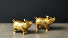 Giá vàng hôm nay 9/2: Đột ngột giảm, mất đỉnh cao