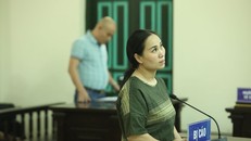 Bị cáo Nguyễn Thị Vân tại phiên xét xử 10/4.