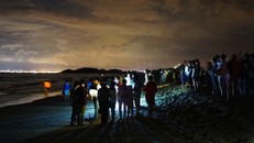 Lực lượng chức năng tìm kiếm nam sinh gặp nạn vào tối 10/5