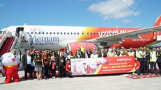Chuyến bay đầu tiên của Vietjet với hành trình thẳng từ TP HCM đến Bali.